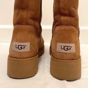 UGG Amie 6.5 Chesnut